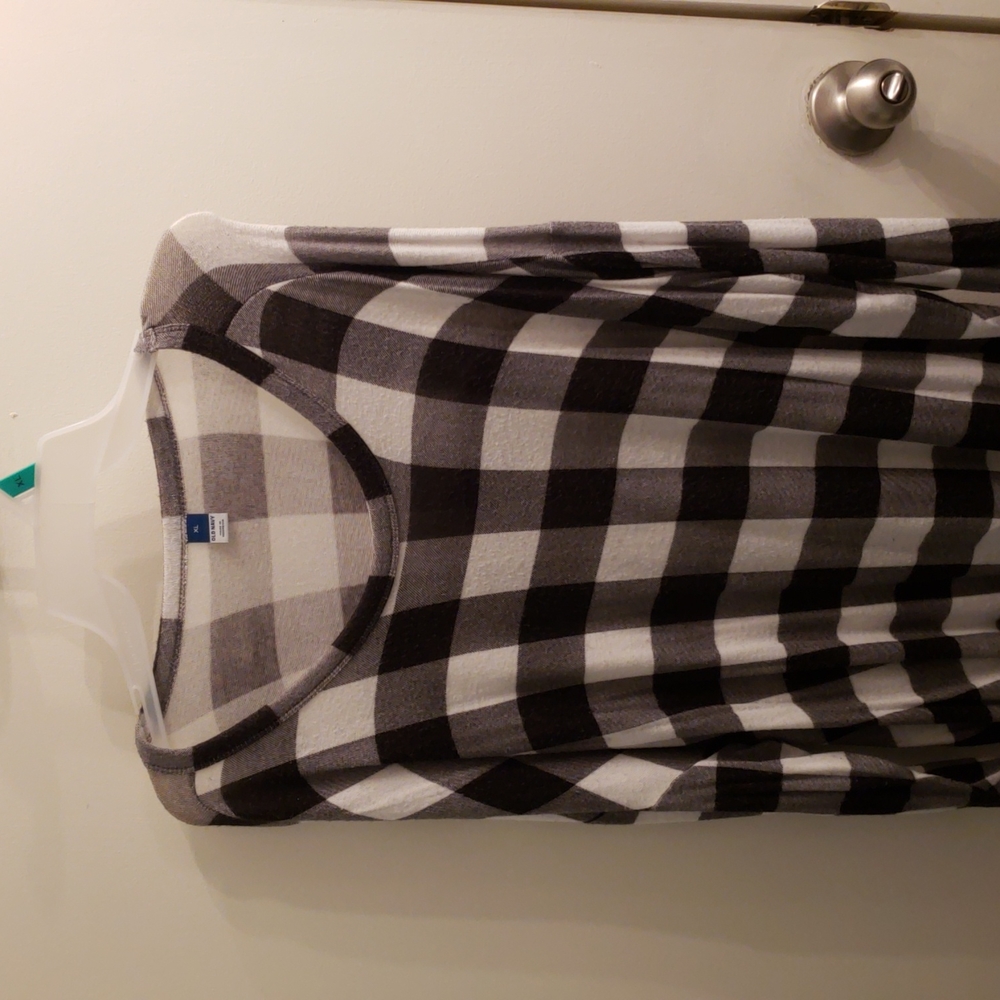 Long sleeved tshirt  ( New )